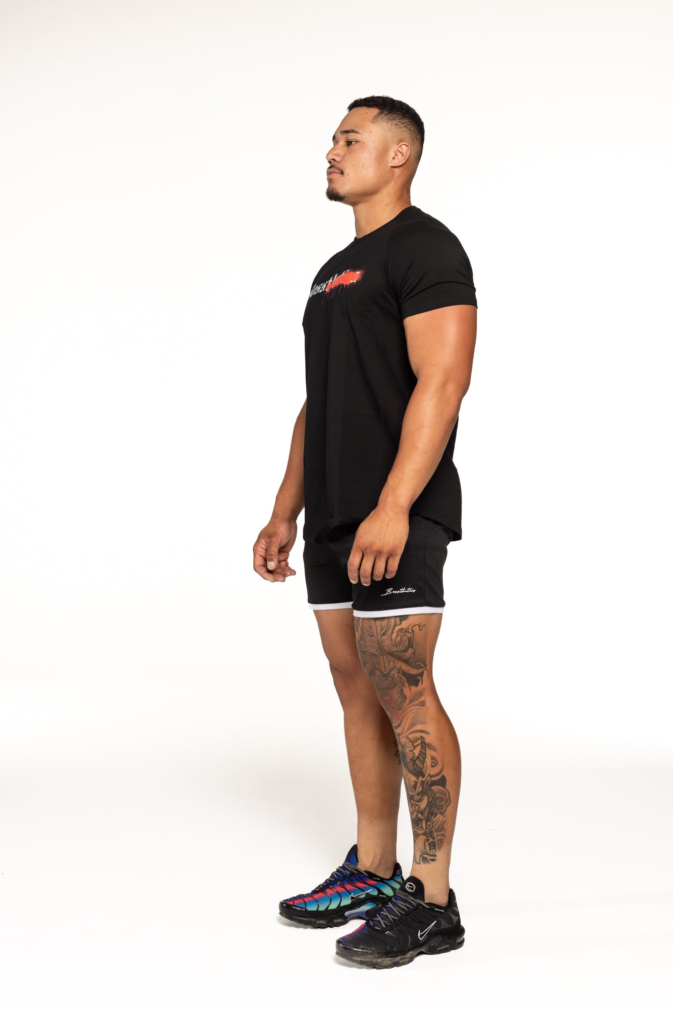 Muscle Fit T-shirt - Red Sprayed Logo