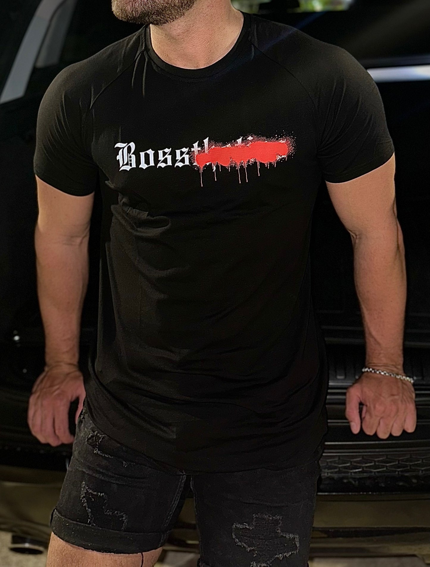Muscle Fit T-shirt - Red Sprayed Logo